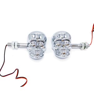 Clignotant LED Chrome Tête de Mort avec Feu Ambré pour Motos, Fixation à Vis 10mm - Product Image 2