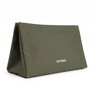 Sac de rangement cosmétique vert foncé tendance avec fermeture magnétique et poche ouverte pour le rangement du maquillage - Product Image 2