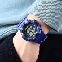 Montre numérique électronique sportive lumineuse avec alarme, unisexe, pour étudiants du collège et lycée, vente en gros usine 2026