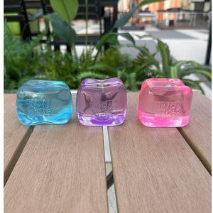 Juguete Antiestrés de Cubo de Hielo de Maltosa, Cubo de Hielo Transparente Needoh, Alivia el Estrés con un Aspecto Atractivo para Apretar - Product Image 4