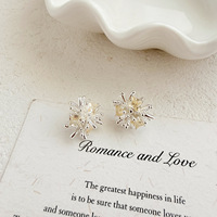 Boucles d'oreilles plaquées or pour femmes, avec zircone cubique jaune en forme d'étoile, clous en argent 925, bijoux de fête géométriques triangulaires