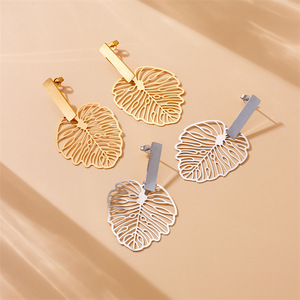 Pendiente de moda 18K PVD Oro Declaración Plateado Hoja Gota Pendiente colgante - Product Image 4