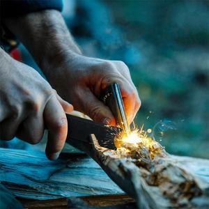 Juego <span class=keywords><strong>de</strong></span> trípode para acampar Make Fire and Campfire que incluye Sierra para acampar <span class=keywords><strong>de</strong></span> pedernal y trípode para acampar para cocinar - Product Image 2