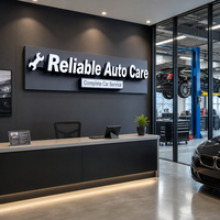 Enseigne murale 3D en lettres dorées « Reliable Auto Care » pour atelier de réparation automobile avec logo clé à molette