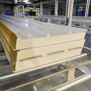 Offre Spéciale <span class=keywords><strong>50</strong></span> <span class=keywords><strong>mm</strong></span> PUF Feuille <span class=keywords><strong>de</strong></span> toiture en aluminium polyuréthane Sandwich isolé pour les ateliers d'entrepôts <span class=keywords><strong>de</strong></span> chambres froides-Meilleur métal en acier - Product Image 1