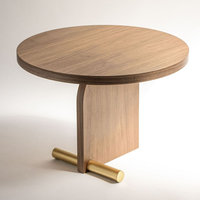 Collection de tables basses ovales multicolores modernes avec pieds sculpturaux et pieds en barre métallique pour salon contemporain