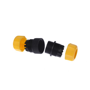 Conexión universal de tubería de agua de plástico de doble propósito para reparación y reemplazo, con unión de reparación de 4 puntos HD. - Product Image 3