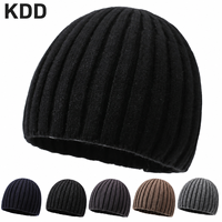 Bonnet d'hiver unisexe à rayures verticales, personnalisable avec logo brodé, en polyester tricoté chaud, stock usine, vente en gros