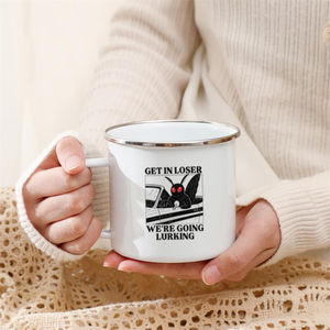 Tazze in smalto personalizzate all'ingrosso per amanti della leggenda urbana, tazze da caffè, tazze per bevande e latte, con design Mothman e scritta 'Get in Loser We're Going Lurking' - Product Image 2