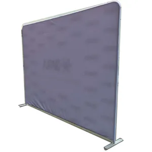 A Quick Screen Show That Protects Against The Sun And Ultraviolet Rays For Retail Stores And Shopping Malls