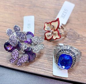 Nhẫn nữ đính đá zircon pha lê sang trọng, kiểu dáng động vật, viền kim cương nhân tạo, phong cách vintage, dành cho đám cưới và đính hôn - Product Image 3
