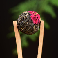 Clqq Coffret Cadeau de 18 Boules de Thé Parfumées Pu'er, Thé aux Fleurs Mélangées Rose, Jasmin, Pivoine, 6 Saveurs, Thé Santé