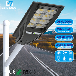 Lampada <span class=keywords><strong>Solare</strong></span> <span class=keywords><strong>da</strong></span> <span class=keywords><strong>Esterno</strong></span> <span class=keywords><strong>ad</strong></span> Alta Potenza con Sensore di Movimento per Uso Domestico, Nuova Lampada Stradale Integrata per Illuminazione Giardino - Product Image 1