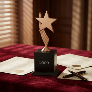 Trofeo estrella de alta calidad para programas de excelencia en empleados. Trofeo metálico moderno para el éxito empresarial, premios para empleados y corporativos. - Product Image 1