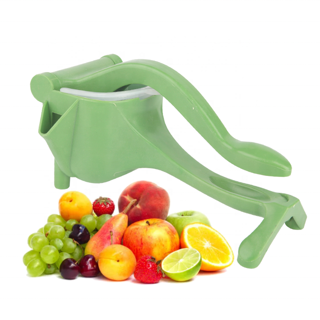 Hot Sell Ergonomic Design Lemon Squeezer Portable Kitchen Easy To Clean Plastic Hand Manual Orange Citrus Fruit Juicer