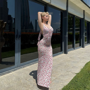 Vestido Halter de encaje Euro <span class=keywords><strong>Chic</strong></span>-Coquette Vacation Floral Maxi con recorte sin espalda y cordones de corsé - Product Image 1