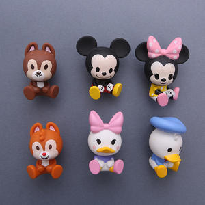 Imanes <span class=keywords><strong>de</strong></span> nevera <span class=keywords><strong>de</strong></span> dibujos animados adorables en 3D Mickey Minnie, decoración <span class=keywords><strong>de</strong></span> coche, accesorios <span class=keywords><strong>de</strong></span> figuras <span class=keywords><strong>de</strong></span> acción, juguetes <span class=keywords><strong>de</strong></span> muñeca, imán <span class=keywords><strong>de</strong></span> nevera, regalo promocional - Product Image 2