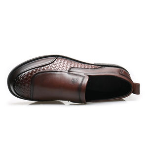 Chaussures en cuir de vachette pour hommes à semelle souple, style britannique, nouvelle tendance haut de gamme, design décontracté pour l'hiver et les tenues professionnelles - Product Image 3