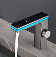 Robinet de lavabo moderne en acier inoxydable avec affichage numérique, capteur tactile, lumière LED, montage sur plan, monotrou, 1 poignée