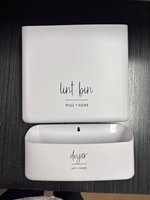 Boîte de rangement murale magnétique en plastique pour peluches et boules de séchage