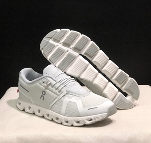 Meilleur prix sur les chaussures de course Cloud Running Shoes Cloud 5, empeigne en mesh, douces, antidérapantes, résistantes à l'usure, basses, décontractées, unisexes, pointures 36-45 - Product Image 5
