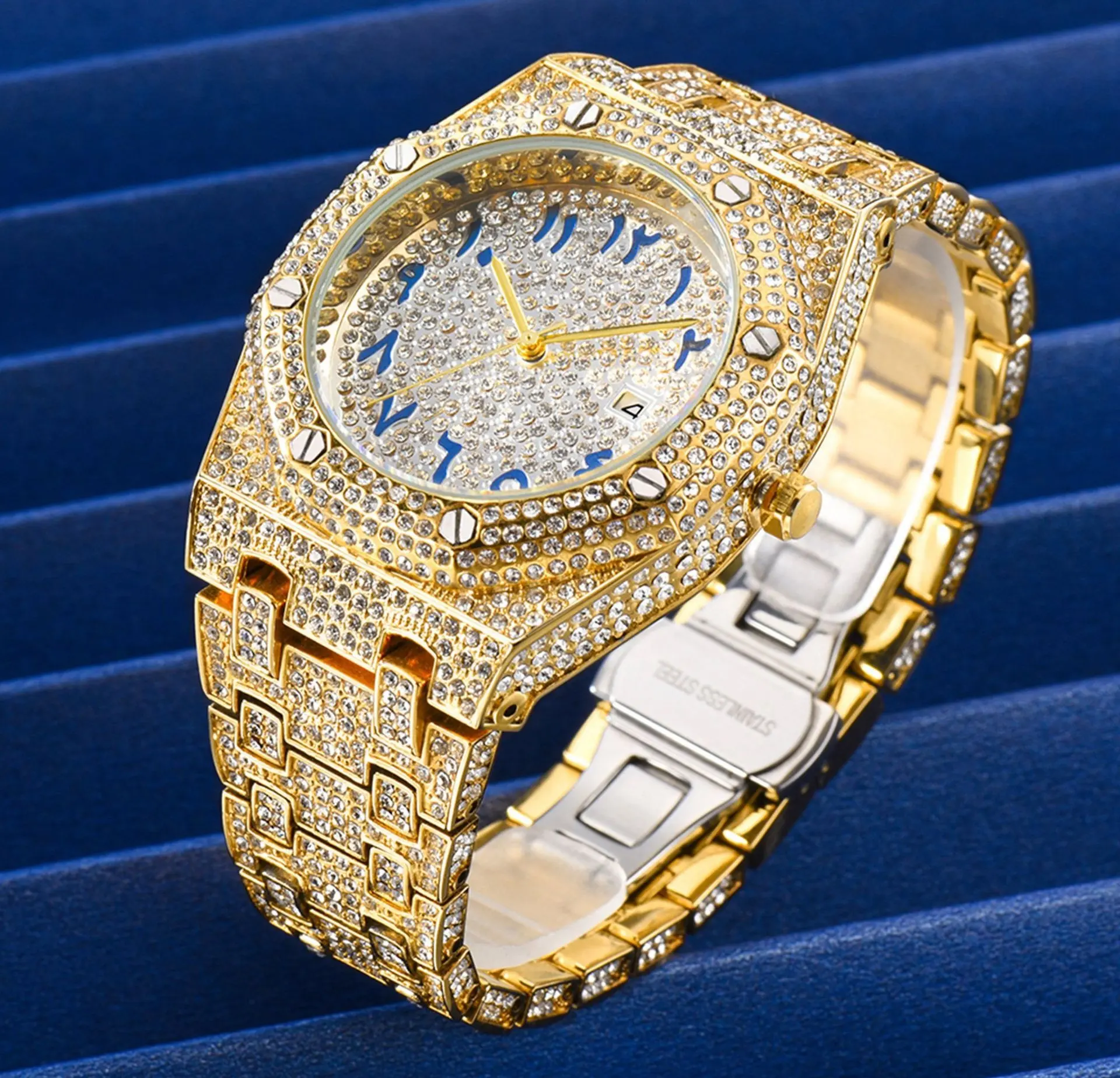 2023 hip hop Top Brand Luxury Iced Out Watch Gold Square Waterproof Diamond watches Quartz watches for men