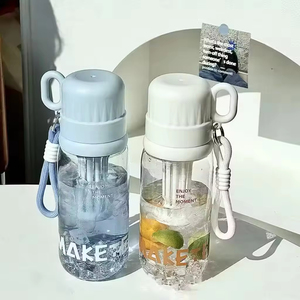 Gourde d'eau portable en plastique dépoli recyclé sans BPA, couleur dégradée, pour sport en extérieur, mignonne pour filles - Product Image 2