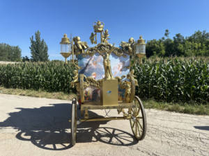 Charrette à chevaux personnalisée pour mariage, chariot de tourisme royal électrique à chevaux à vendre - Product Image 4