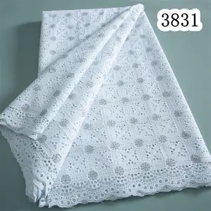 Tessuto in Pizzo Africano Bianco Puro 3831, Ricamo di Alta Qualità, Pizzo Secco Svizzero in Voile di Cotone con Cristalli per Abiti da Sposa - Product Image 2