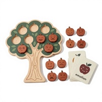 Plateau d'association des émotions en bois Montessori personnalisé en forme de pomme, jeu éducatif STEM pour la reconnaissance émotionnelle, cartes flash colorées