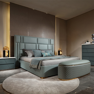 KMJ Design Italiano, Set Camera da <span class=keywords><strong>Letto</strong></span> Lussuoso e Moderno, <span class=keywords><strong>Letto</strong></span> <span class=keywords><strong>Matrimoniale</strong></span> King Size 1,8m, Struttura in Legno Massello, <span class=keywords><strong>Letto</strong></span> in Pelle Stile Morbido - Product Image 1