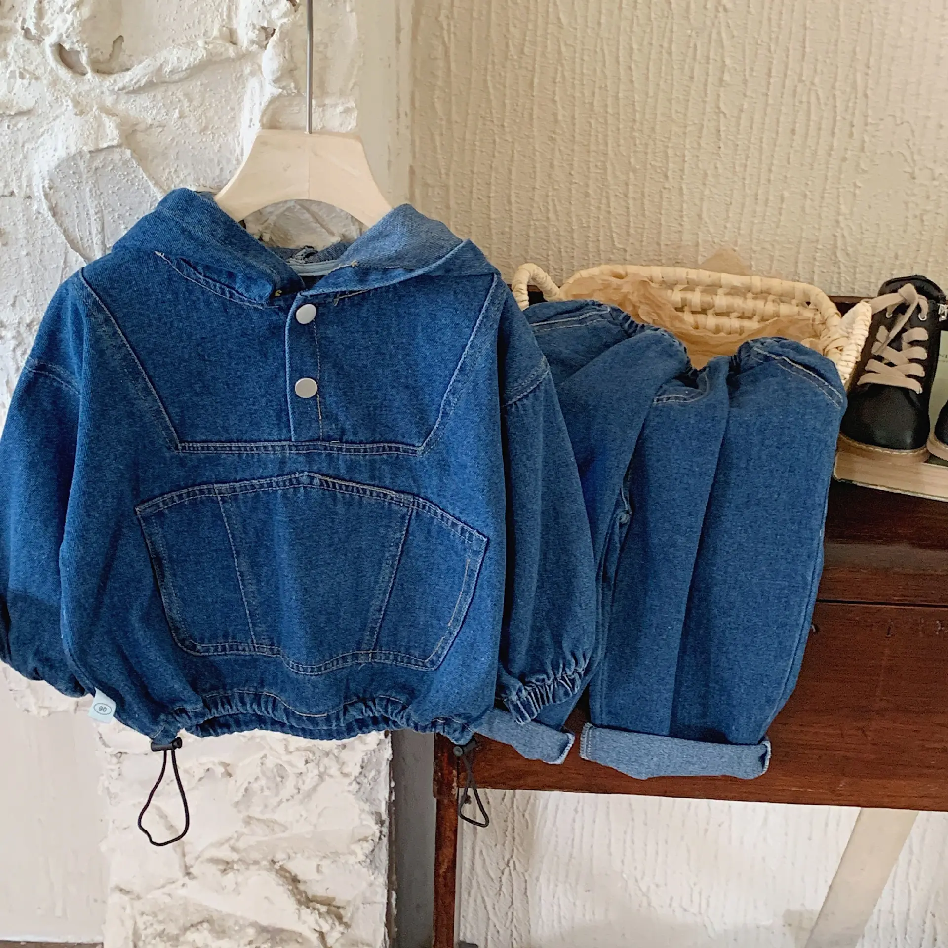 Children's denim set 2-7 years old spring and autumn boys and girls hoodie solid color jeans two-piece set boys clothing suit