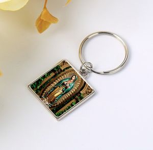 Grosir Pabrik GIVELUCK gantungan kunci Virgin Mary & Yesus Aksesori stiker karakter campuran seng religius - Product Image 4