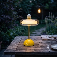 Lampe de table LED à intensité variable, style français traditionnel, en fer et verre, à commande tactile, fonctionnant sur piles, pour salon, chambre à coucher, luxe