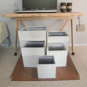 Fournisseur vietnamien Fabricant Décoration de maison de longue durée Forme personnalisée Jardinière en fibre de verre Pots de jardin - Product Image 3