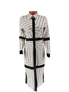 เสื้อเชิ้ตลายทางธรรมชาติระบายอากาศได้ดีสไตล์ลำลองสำหรับฤดูใบไม้ร่วง คอวีลึก ความยาวปานกลาง กระดุมแถวเดียว ชุดเดรสทำงานสำหรับผู้หญิง แฟชั่นทันสมัย - Product Image 2