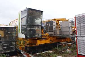 เครนตั้งพื้น Zoomlion W450-25U ขนาด 25 ตัน พร้อมเครื่องยนต์ กล่องเกียร์ และชิ้นส่วนหลักสำหรับสร้างสะพาน ยกสูงได้ 367 เมตร ผลิตในอเมริกา - Product Image 1