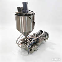 Machine automatique pour produits hautement visqueux (sauce au jaune d'œuf, crème, boisson, shampoing, huile) avec convoyeur à bande pour bouteilles en verre, PET et plastique