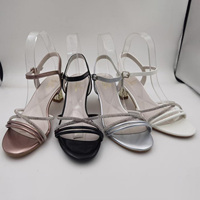 Großhandel Damen High Heel Sandalen mit Strass, Riemchen und Knöchelriemen, Blockabsatz-Schuhe für Hochzeit und Party