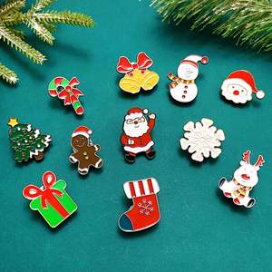 Broches de Navidad de aleación plateada con diseños de muñeco de nieve, árbol, copo de nieve y campana, de dibujos animados, bonitos, modernos y con personalidad, para fiestas infantiles - Product Image 3