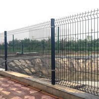 Malla de Alambre Soldada Verde con Recubrimiento de Poliéster Galvanizado para Jardín y Parque, con Plegado en V 3D, 6 Pies, Modelado 3D Natural