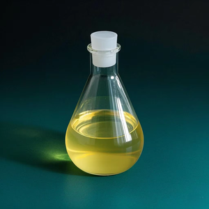 Quinolina de Grado Sintético de Alta Estabilidad y Bajo Número de Color, Fórmula Intermedia Libre de Cloro para Agroquímicos - Product Image 1