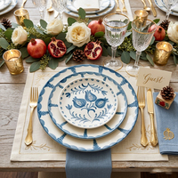 Assiettes en céramique bleues et blanches peintes à la main, service de vaisselle en porcelaine vintage romantique, assiettes de présentation pour événements de mariage et traiteur
