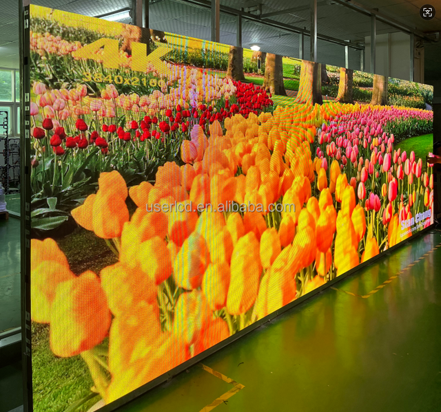 Indoor Small Pitch LED Display High Definition Fine Pixel LED Video Wall for Meeting Room and Lobby