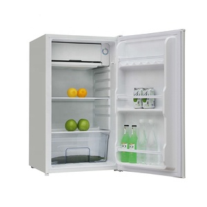Mini-réfrigérateur à porte pleine 110L avec ou sans bac à glaçons - Product Image 1
