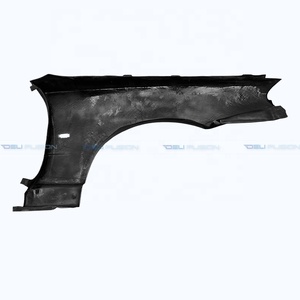 สำหรับ Nissan Skyline R34 GTR GTT ปี 1998-2002 ชุดบังโคลนหน้าคาร์บอนไฟเบอร์แบบสองด้าน รุ่น ZT Style พร้อมช่องระบายอากาศ แบบ Wide Body จำนวน 1 คู่ - Product Image 5