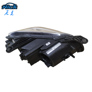 ไฟหน้าซีนอน HID สำหรับรถยนต์เมอร์เซเดส-เบนซ์ SLK-Class W172 R172 ปี 2011-2016 รุ่น <span class=keywords><strong>SLK200</strong></span> SLK250 SLK350 SLK55 ซ้ายและขวา ของแท้จากโรงงาน - Product Image 5