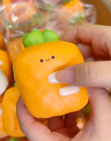 Smilegogo Jouet Squishy en Mousse PU à Remontée Lente, Forme Cube Carotte et Chou Bok Choy, Doux à Presser, Sensoriel, Anti-stress, Unisexe 14+, Cadeau Nouveauté