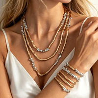 Collier vintage multicouche en perles argentées brisées pour femmes, bijou ras-du-cou géométrique moderne du milieu du siècle avec perles rondes