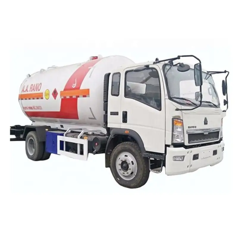 HOWO 4x2 karbon çelik 8CBM gaz LPG tankı teslim yükleme taşıma kamyonu olabilir ASME standart